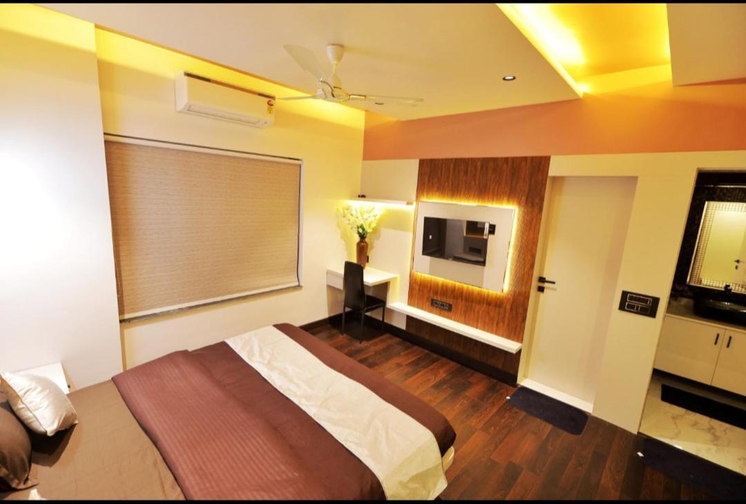 Apartment Classic Premium Luxurious 3bhk Fully Furnished In Koregaon Park *