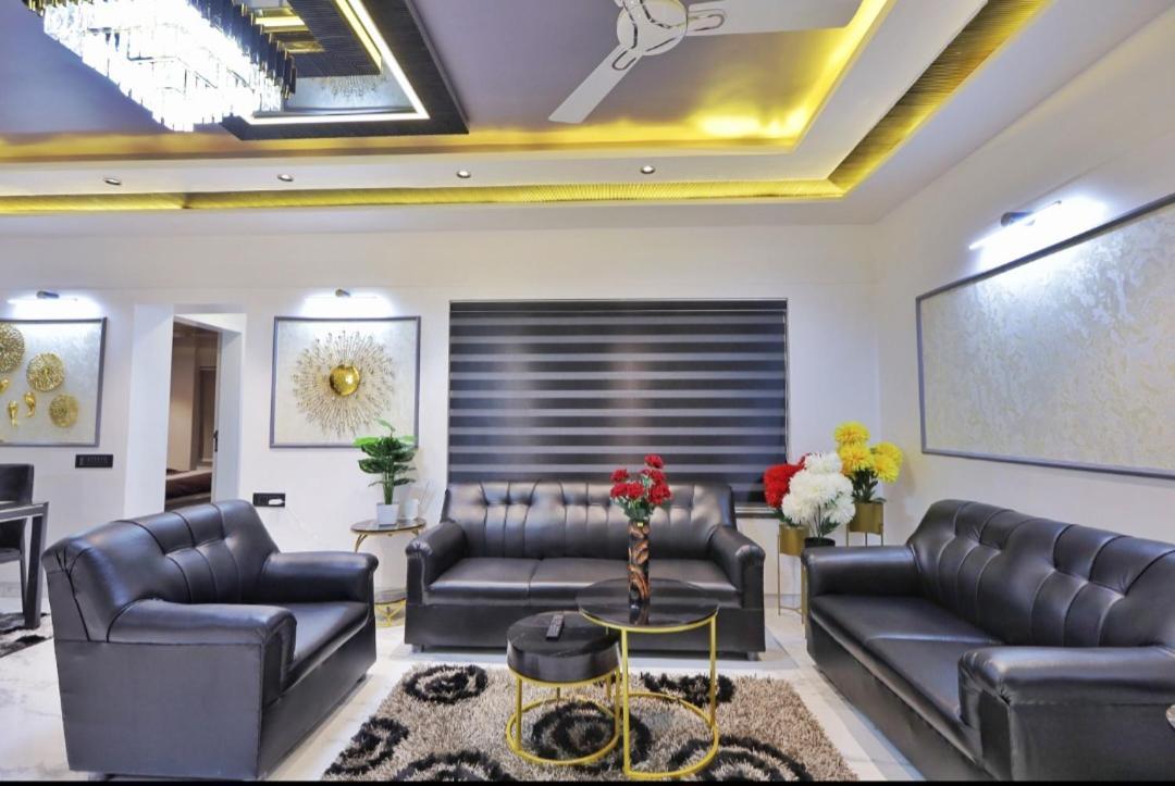 Apartment Classic Premium Luxurious 3bhk Fully Furnished In Koregaon Park