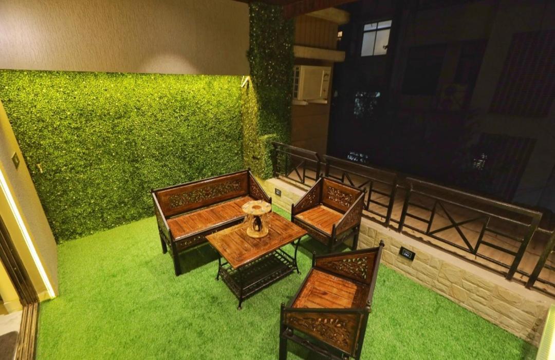 Classic Premium Luxurious 3bhk Fully Furnished In Koregaon Park Pune